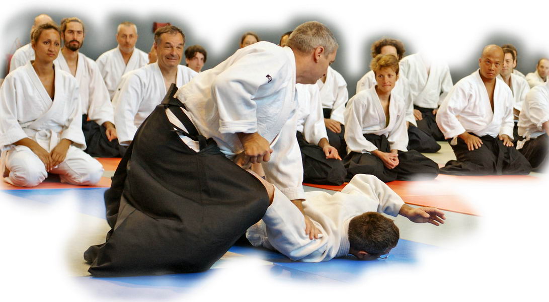 Aïkido dojo de Lyon Tassin 69 avec Alain Peyrache sensei maitre de cet art martial