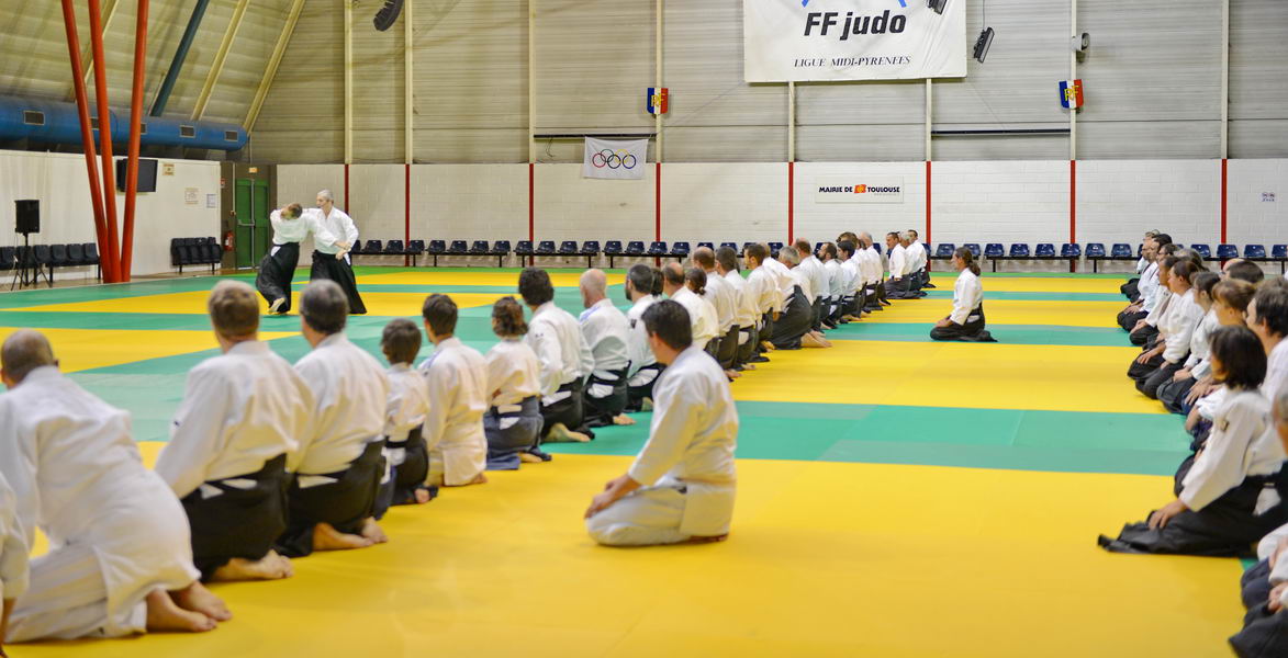 Aïkido dojo de Villefranche sur saöne 69 avec Alain Peyrache sensei